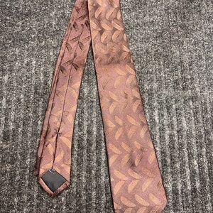 John Varvatos Copper Leaf Pattern Tie